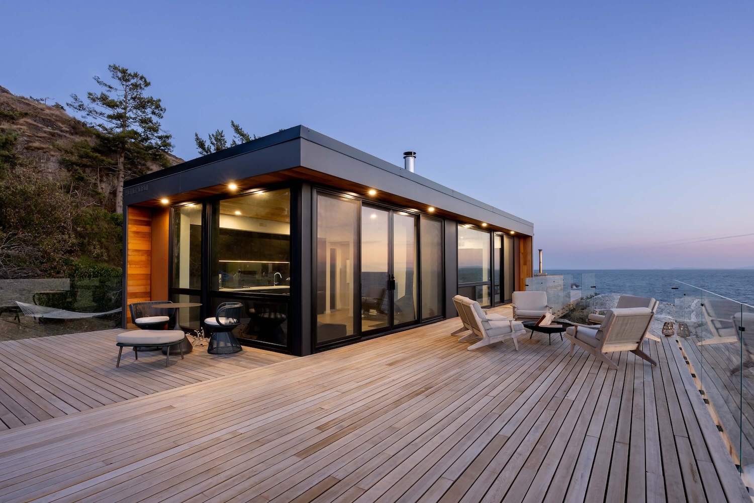 modern prefab shipping container homes