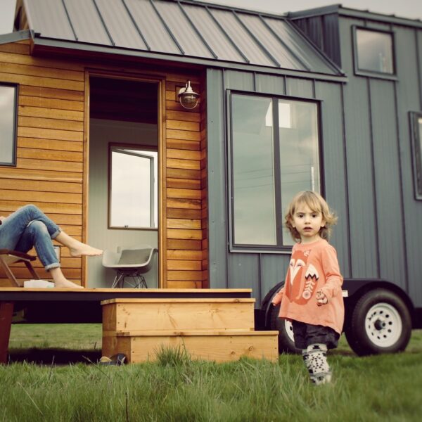 off-grid-tiny-home